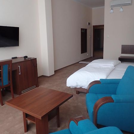 Hotel Gosciniec Pan Tadeusz II à Giżycko Extérieur photo