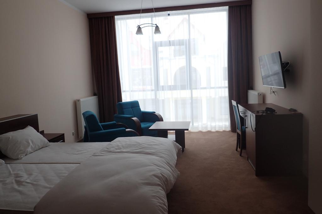 Hotel Gosciniec Pan Tadeusz II à Giżycko Extérieur photo