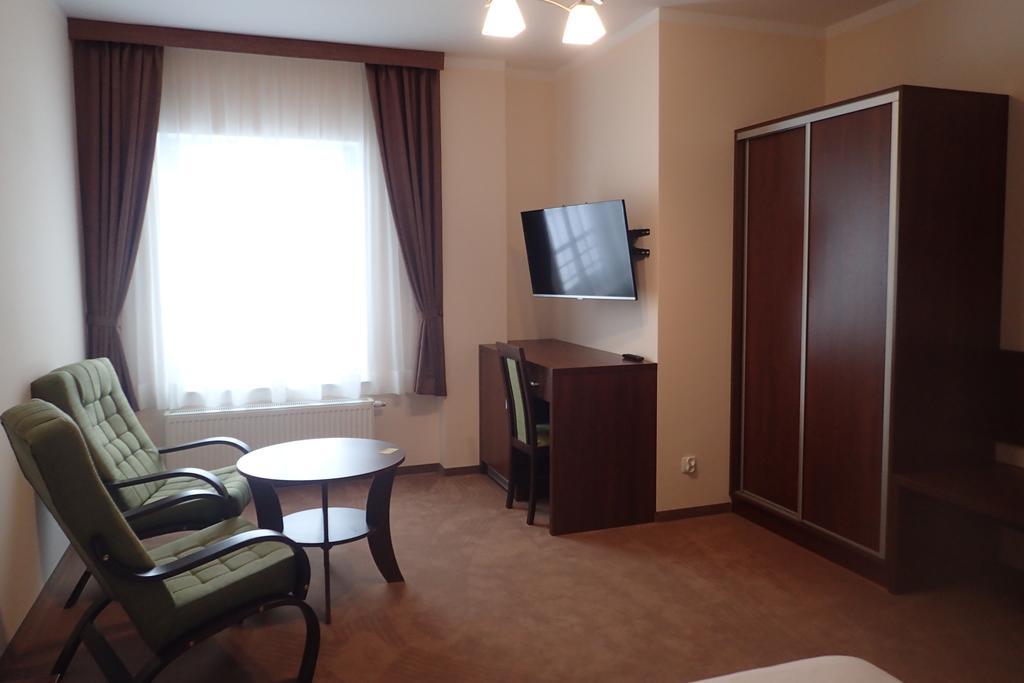 Hotel Gosciniec Pan Tadeusz II à Giżycko Extérieur photo